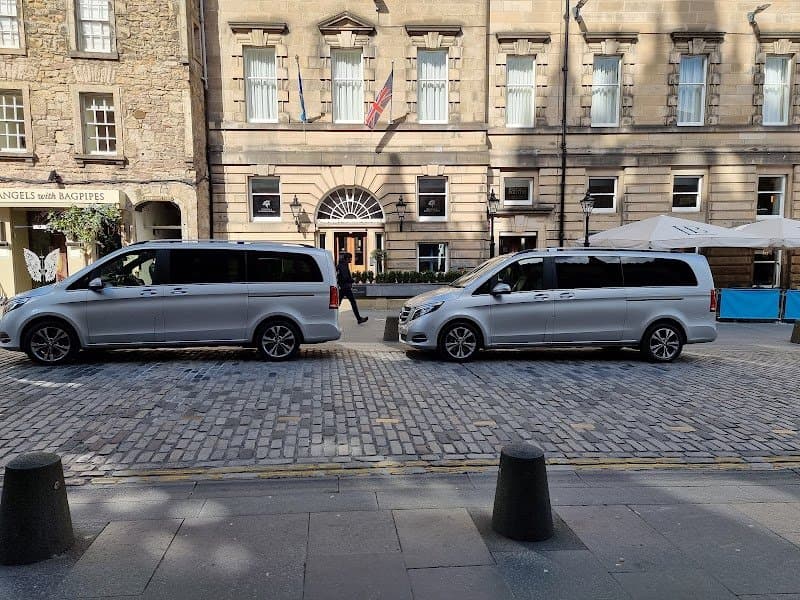 Edi Chauffeurs photo 5