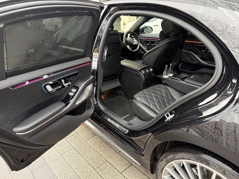 Luxe Transfers LTD photo 2