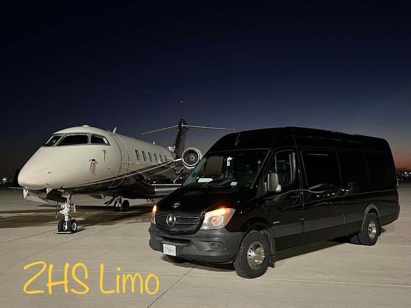 ZHS Limousine Naperville photo 5