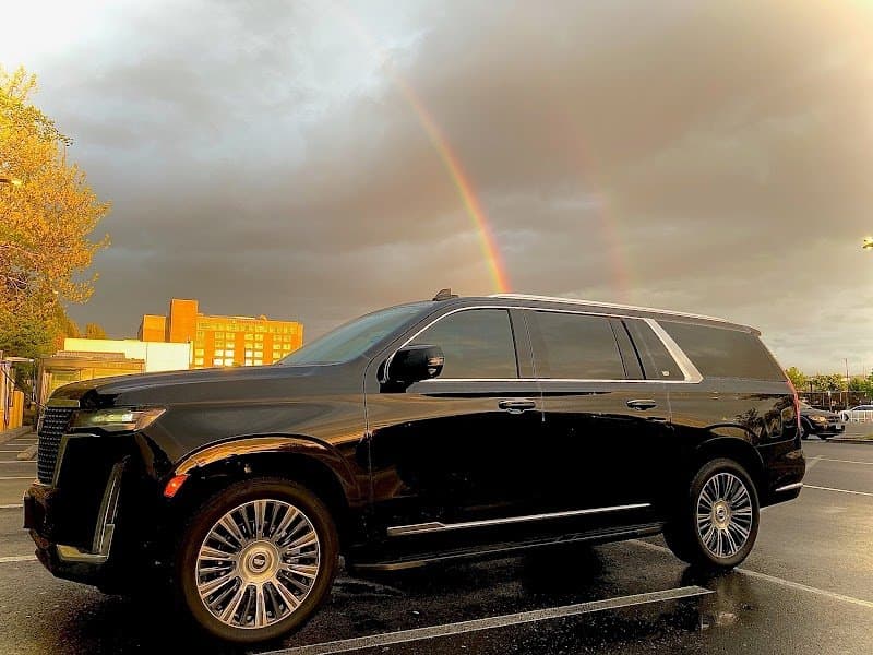 21st Century Limousine & Town Car photo 2