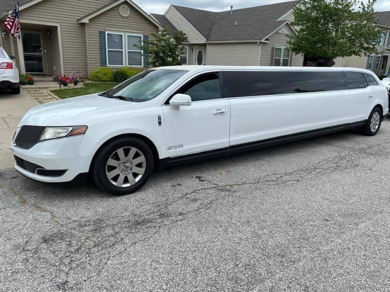 Aadvanced Limousines photo 3