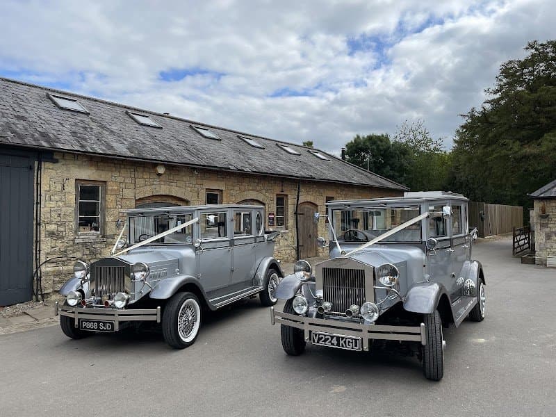 Abacus Wedding Cars photo 3