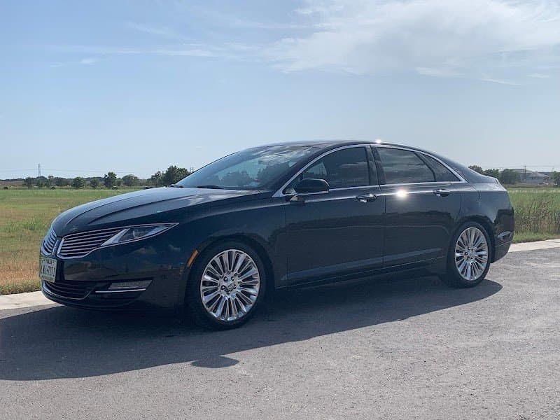 ATX LUX RIDES photo 3