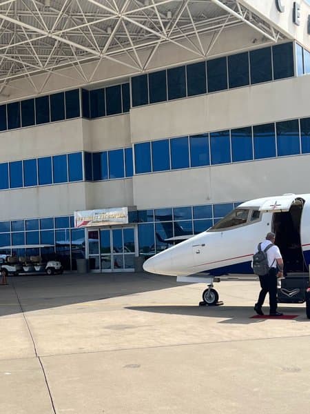 DFW Black Car Service | Dallas Love Field & DFW Airport SUV Service photo 5