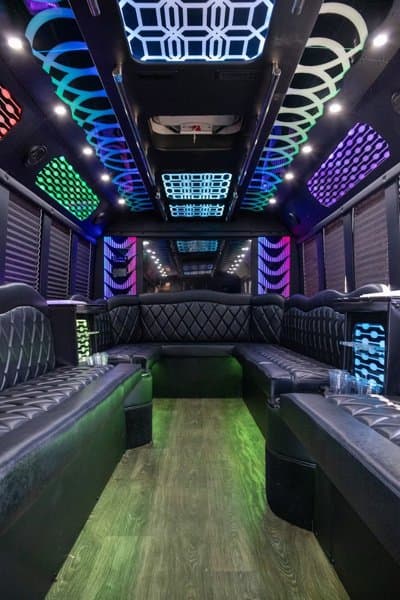 DRMLXRY | Luxury Car Rental Detroit