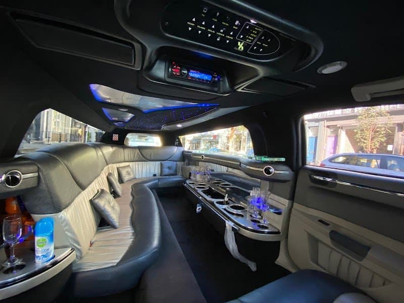 Fox Limousines photo 1