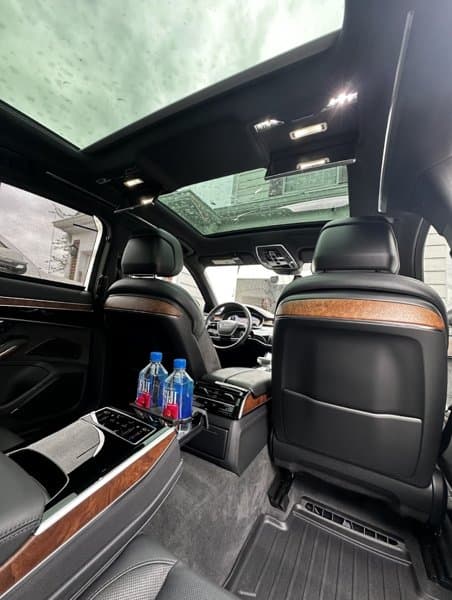 Legacy Executive Limousine photo 2