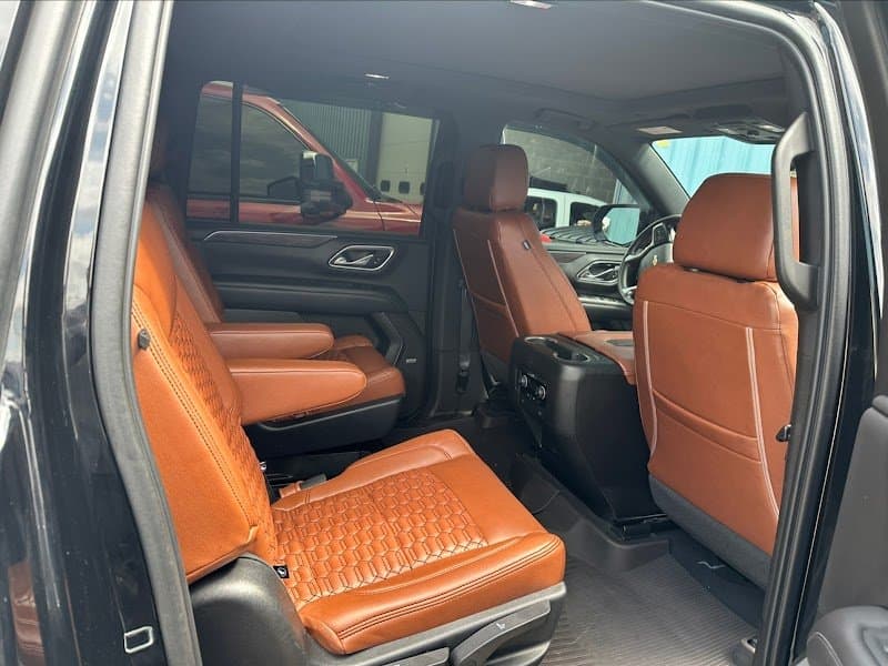 Level Up Limo - Chicago Luxury Limos and Chauffeur Service photo 6