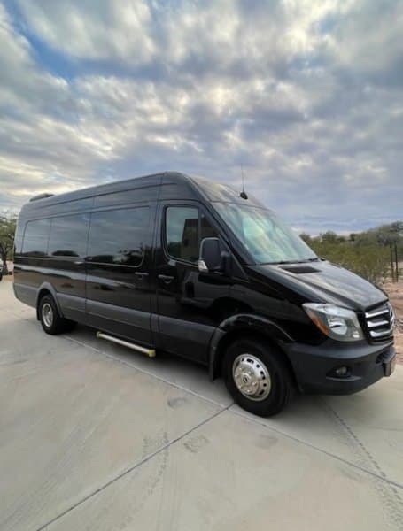 Limo Luxury Ride photo 1