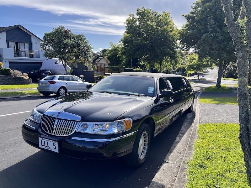 Lincoln Limousines photo 1