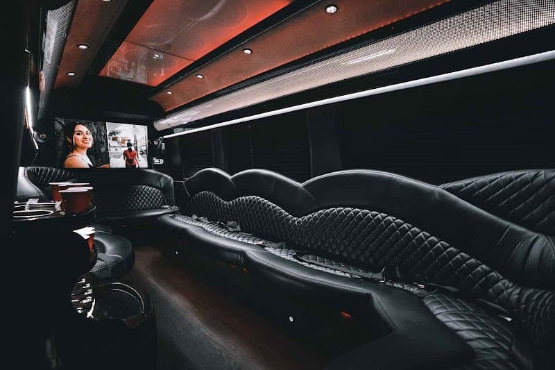 Oreos Limo Llc photo 6