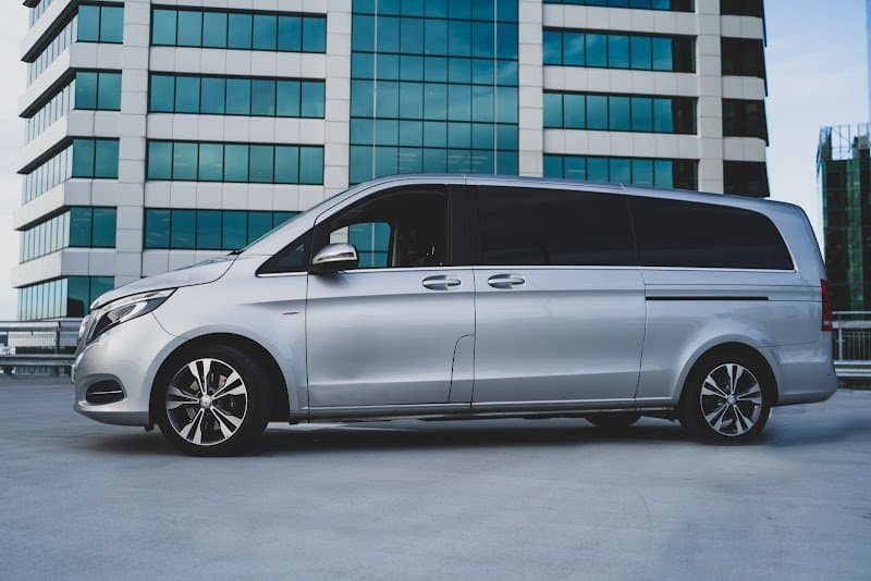 Platinum Chauffeur Drive photo 2