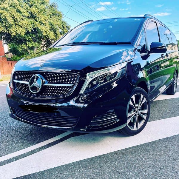 Platinum Luxury Chauffeur Melbourne photo 4