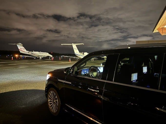 Portland Luxury Town Car & Limo photo 5