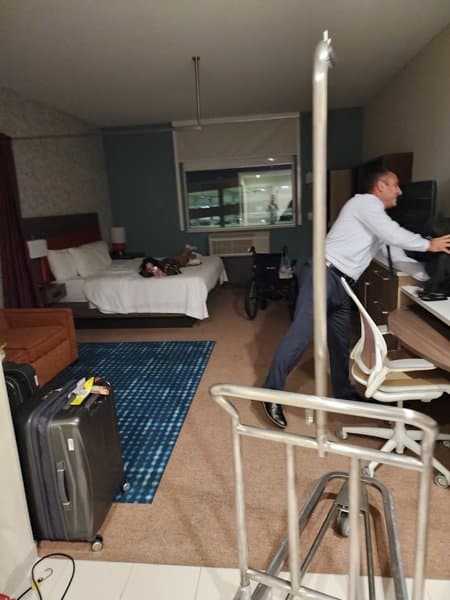 RManVan Limo & Luxury Car Services photo 6