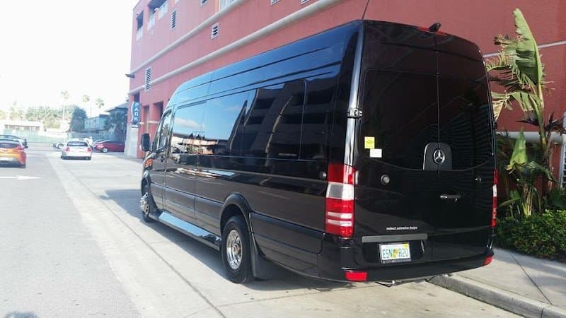 Showtime Transportation of Tampa, Inc.