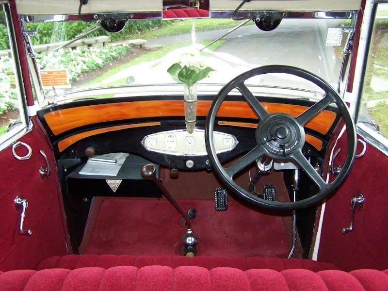 1928 Hudson (Vintage Car) Hire photo 5