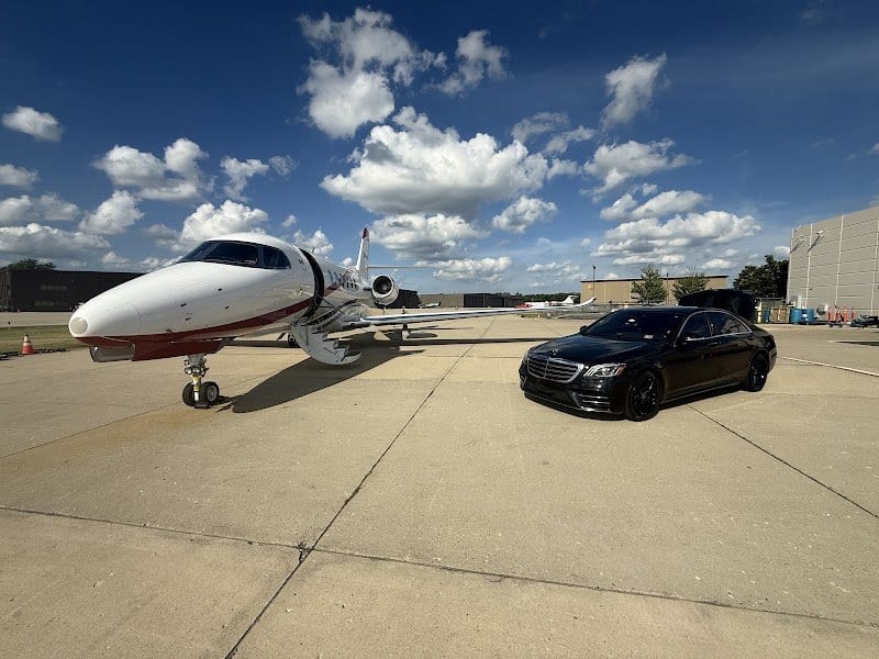 Black Car Services (BCS)- Chicago Ohare Executive Limo Services photo 2
