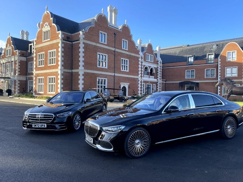 Chauffeur Services - London Luxury Travel LTD photo 1