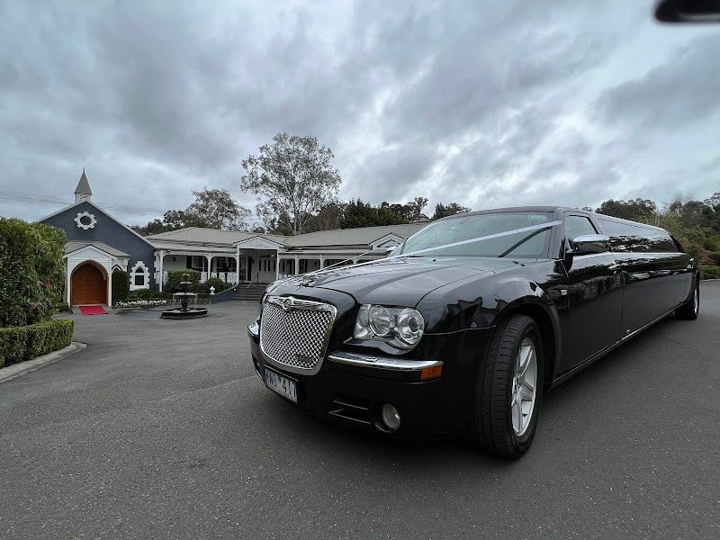 Enrik Limousines