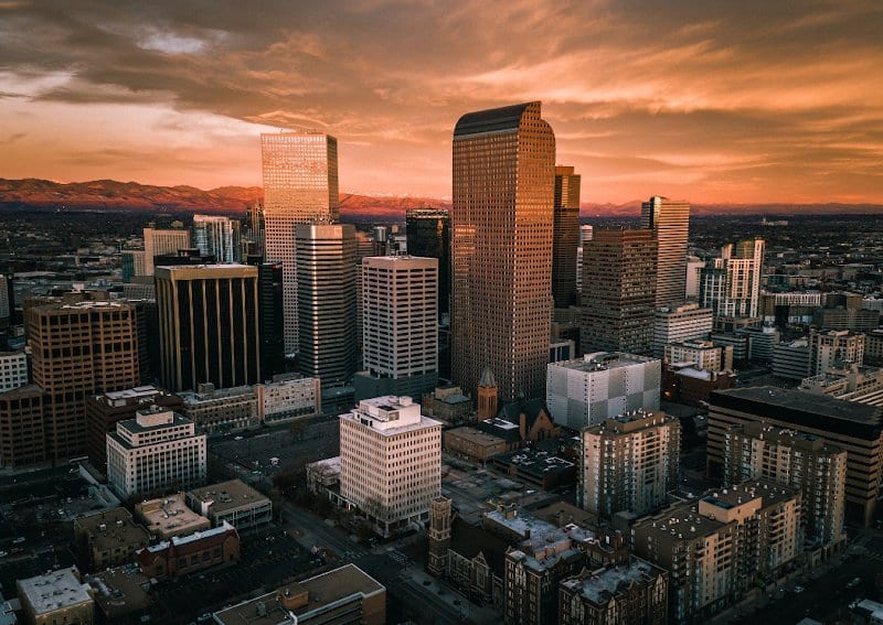 Mile High Chauffeur | Private Driver + Black Car Service
