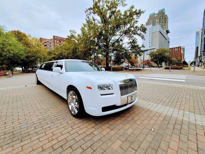 Smith Luxury Limousines