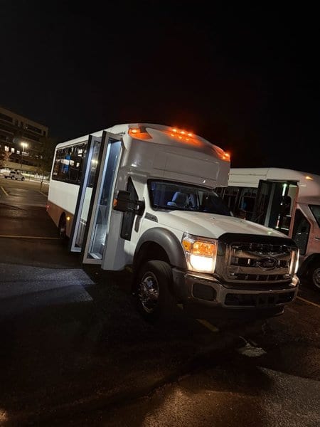 VIP Rideway Limo & Black Car Service photo 6