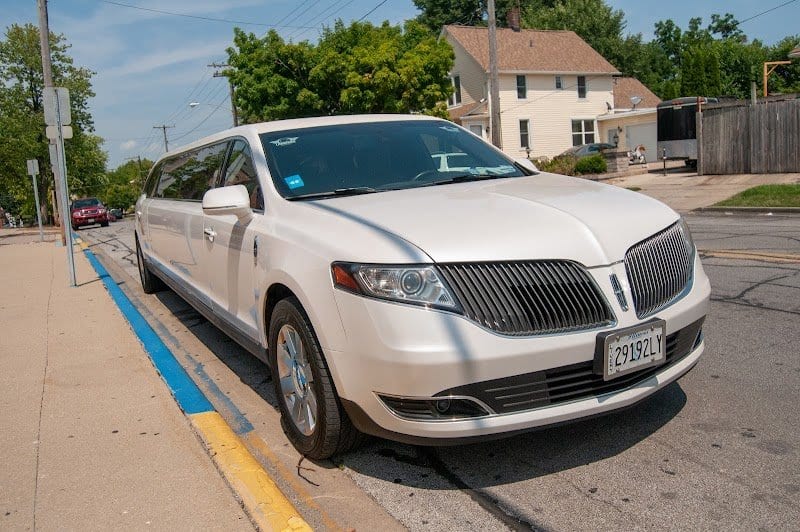 West Suburban Limousine photo 1